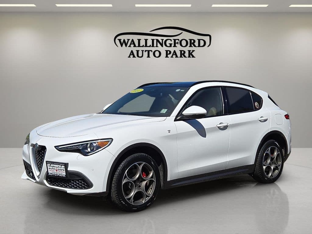 2022 Alfa Romeo Stelvio Ti