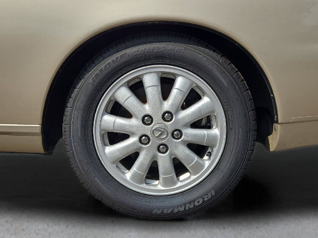 1992 Lexus SC - Photo 9